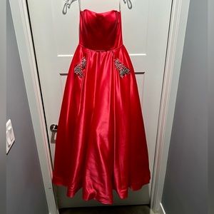 Pink Sherri Hill Prom Dress